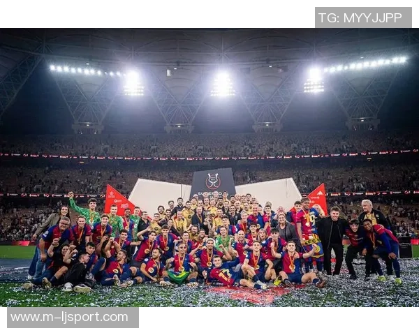 精彩足球赛解说视频带你领略赛场激情与战术博弈的完美结合