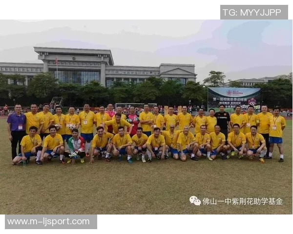 西昌五小足球队携手共进奋勇拼搏展现青春风采与团队精神