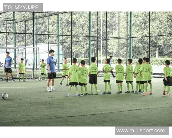 足球训练基地建设助力青少年成长与足球事业发展新篇章